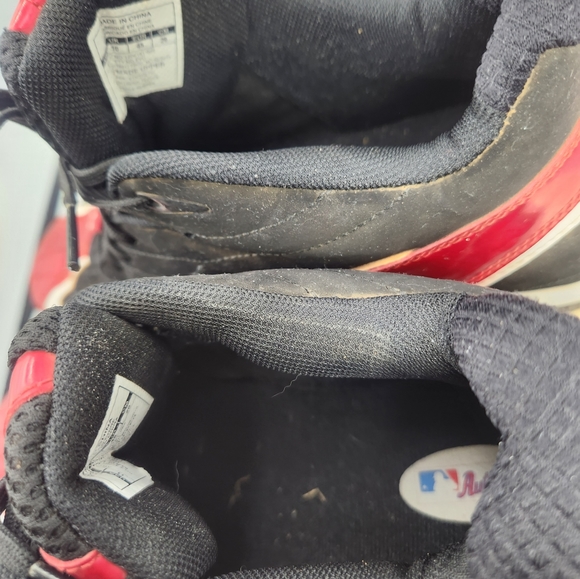 Under Armour Mens Baseball Shoes sz 11 - Picture 4 of 14